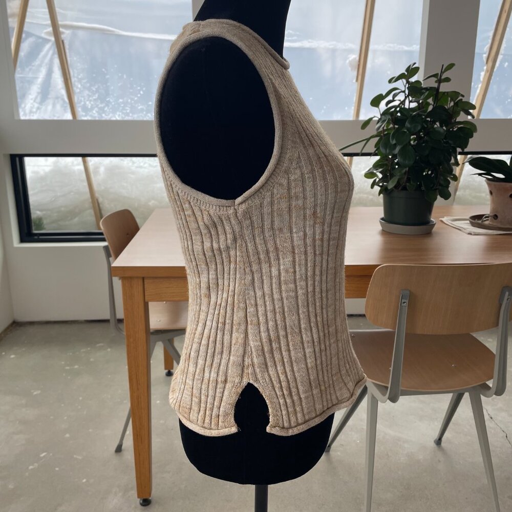 ANTHROPOLOGIE PILCRO Ribbed Sweater Tank Beige Size Small - Picture 3 of 7